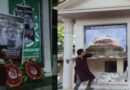কলারোয়ায় বঙ্গবন্ধুর প্রতিকৃতিতে রাতে ফুলের মালা, দিনে ভাঙচুর