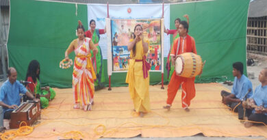 কালিগঞ্জে জলবায়ু পরিবর্তনে নারীর ক্ষমতায়ন বিষয়ক পটগান প্রদর্শনী