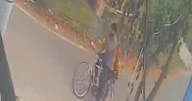 প্রতারকের চক্রে সাতক্ষীরায় ষষ্ঠ শ্রেণীর ছাত্র ফাহিমের বাইসাইকেল খোয়া 