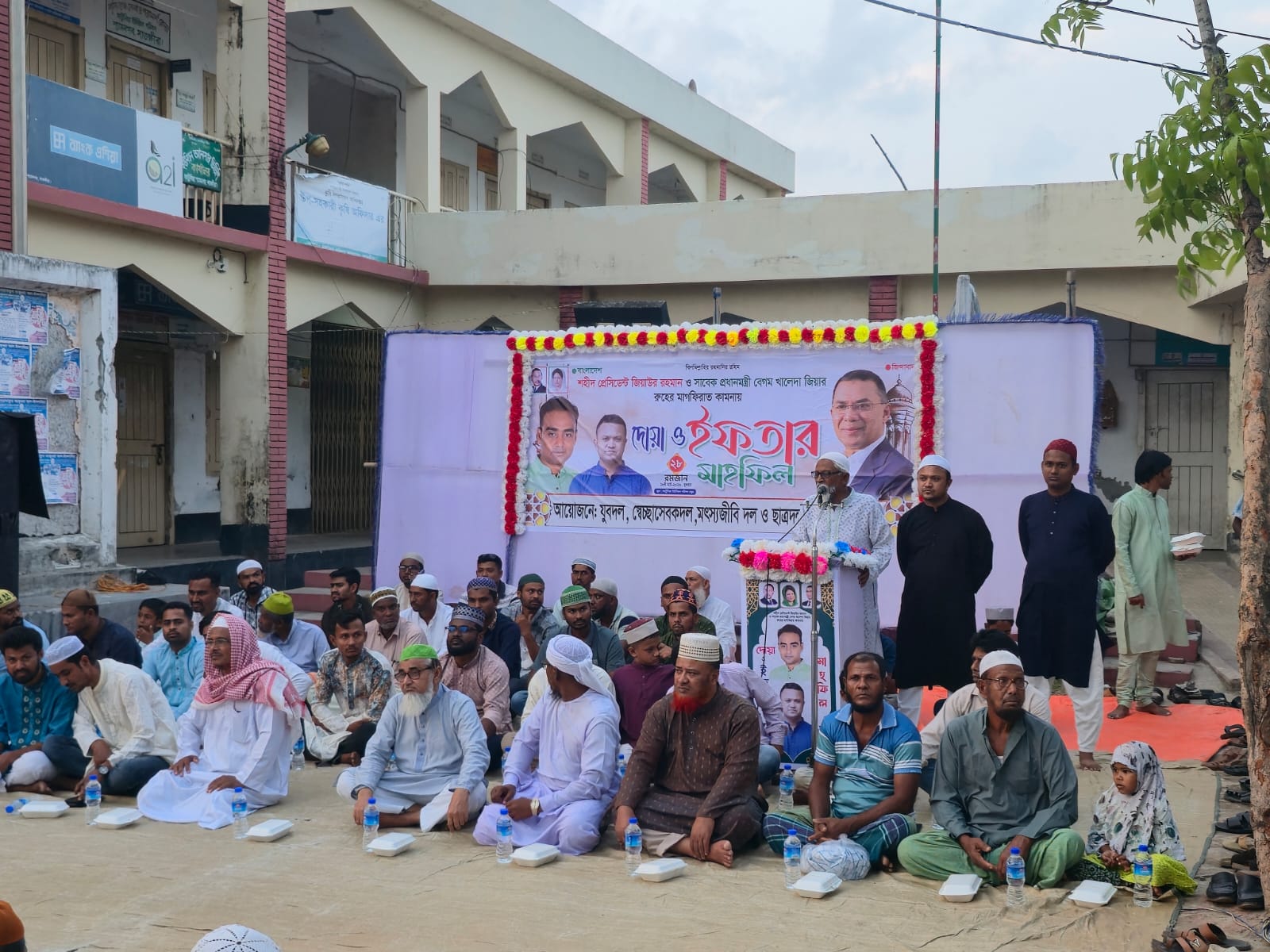 শ্যামনগরে বিএনপির ৩ সহযোগী সংগঠনের ইফতার ও দোয়া মাহফিল