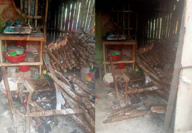 ব্রহ্মরাজপুরে বাড়ীতে অগ্নি সংযোগ: অল্পের জন্য রক্ষা পেল একটি পরিবার