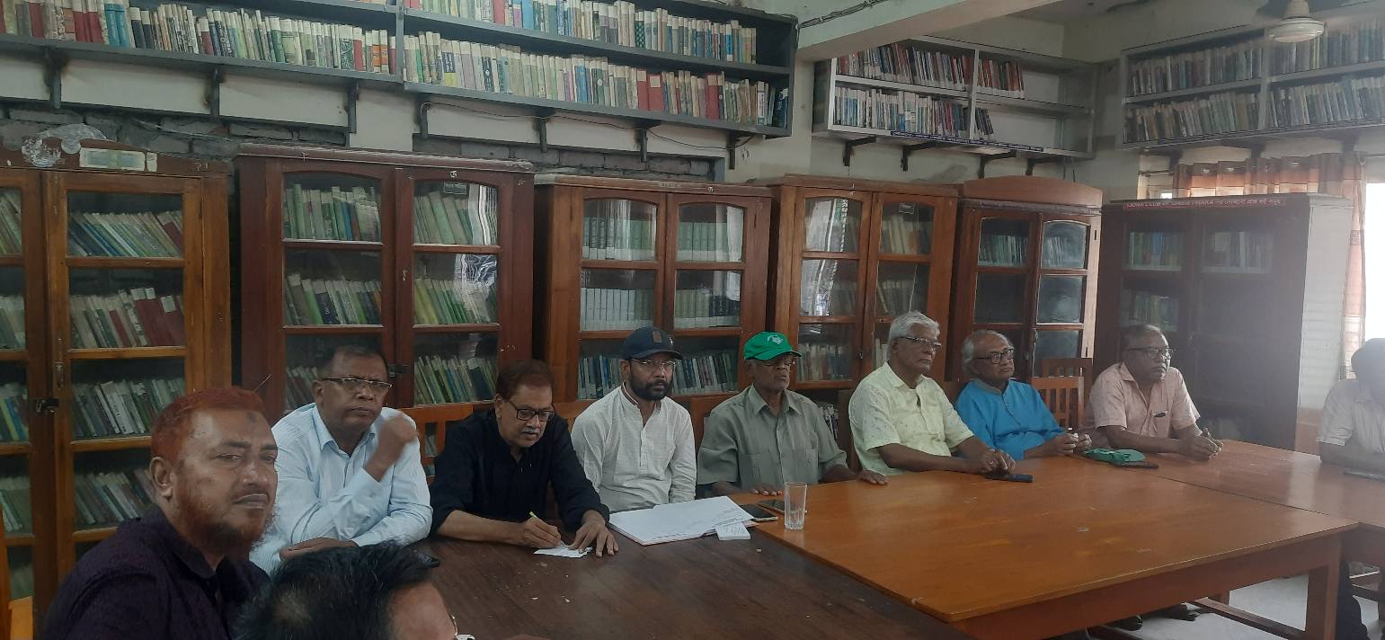 সাতক্ষীরার উন্নয়নে নাগরিক কমিটির ২১ দফা বাস্তবায়নের দাবীতে আলোচনা সভা