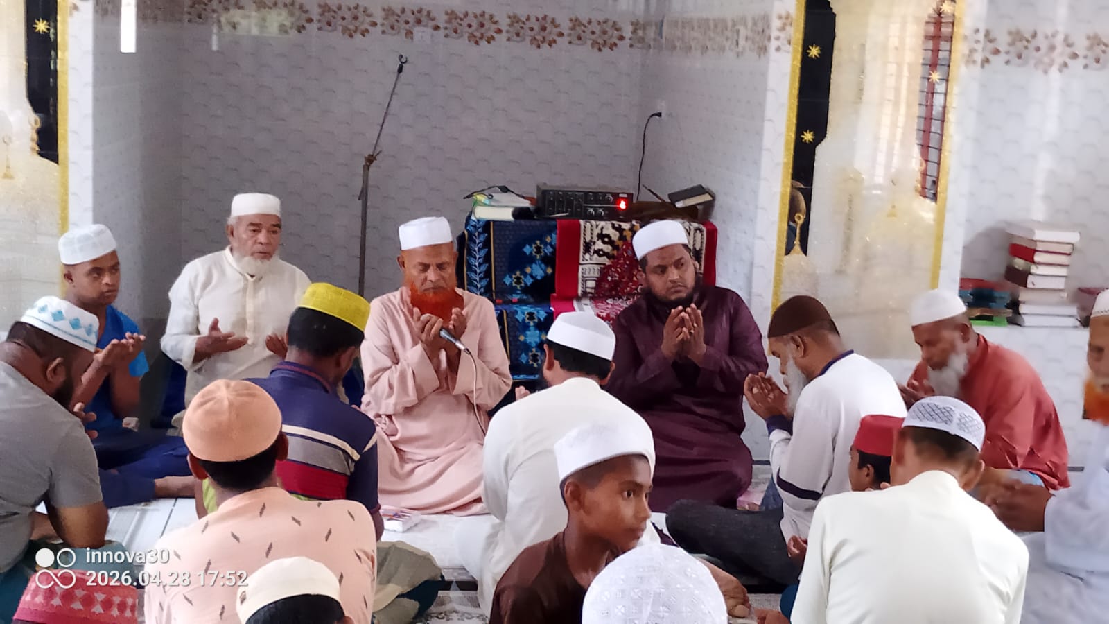 সাংবাদিক বাবলুর ছোট ভাইয়ের রুহের মাগফিরাত কামনায় দোয়া অনুষ্ঠিত