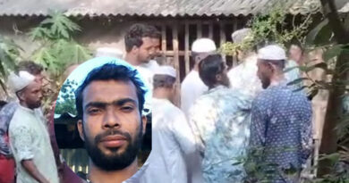 কালিগঞ্জে বিএনপি নেতার মব সৃষ্টিতে বাড়ীঘর হারালো অধ্যাপিকা