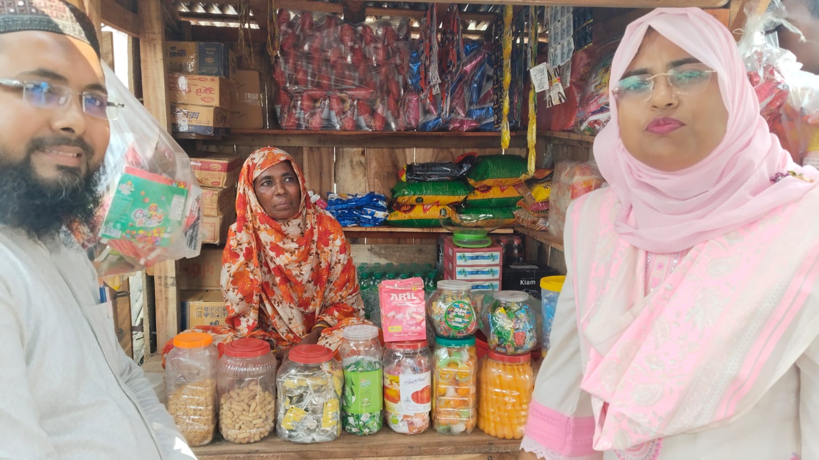 শ্যামনগরে ভিক্ষুক পুর্নবাসন ও বিকল্প কর্মসংস্থান কর্মসূচির উদ্বোধন