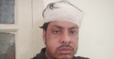 সাতক্ষীরায় কোচিং সেন্টারের পরিচালককে কুপিয়ে জখম