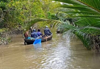 সুন্দরবনে জলদস্যুদের ৭ লাখ টাকা মুক্তিপণ দিয়ে ফিরল ১৮ জেলে-মৌয়াল