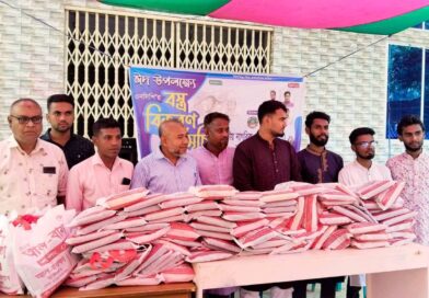 আসন্ন ঈদুল আজহা উপলক্ষে কালিগঞ্জে এনসিপির বস্ত্র বিতরণ