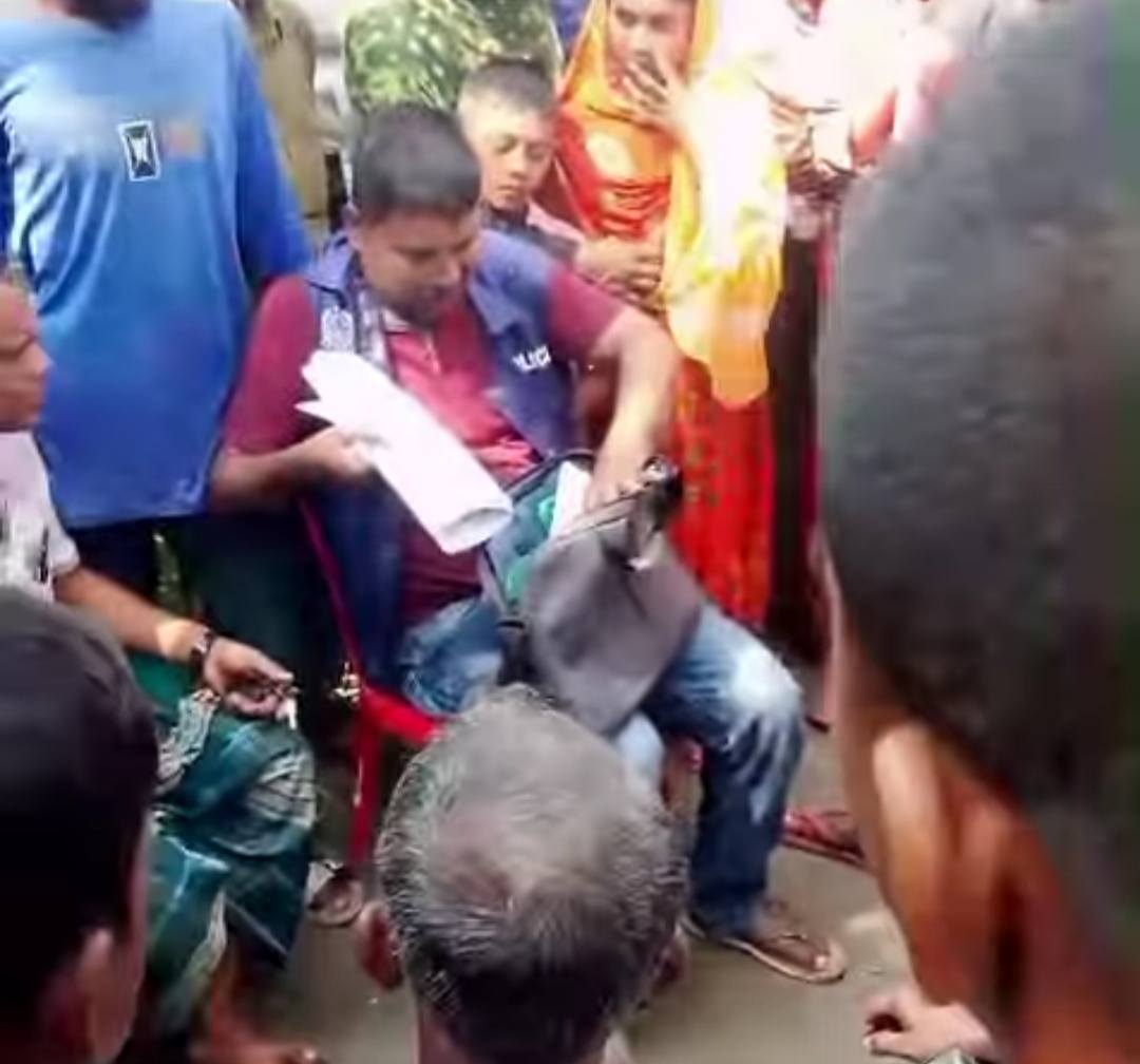সাতক্ষীরায় পুকুর থেকে যুবকের মরদেহ উদ্ধার